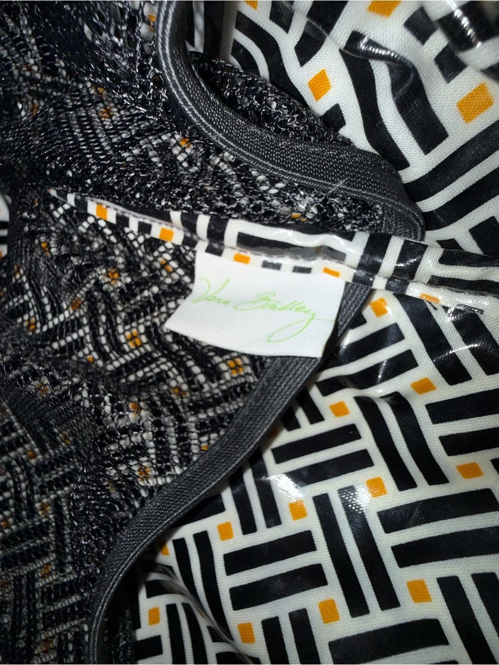 Vera Bradley Black Quilted Messenger Laptop Travel Crossbody Bag
